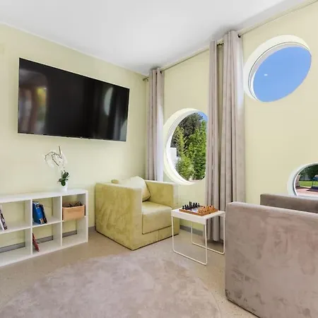 Villa Near Wih 12 Meters Long Pool *